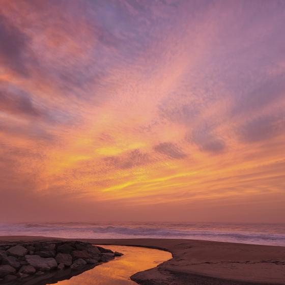 Sonnenuntergang in Espinho, Portugal